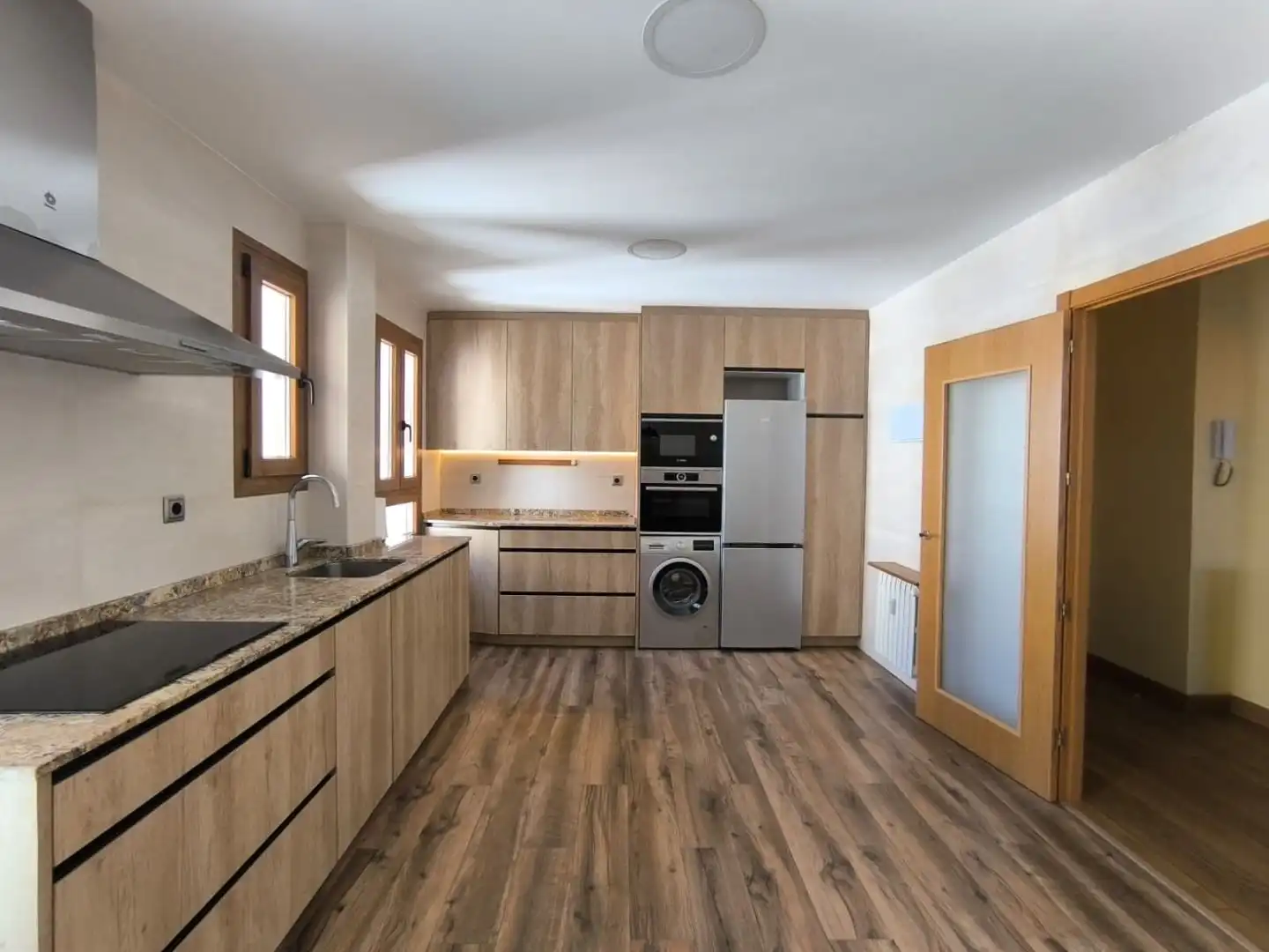 Küche von Dachboden zur Miete in  Madrid Capital mit Klimaanlage, Terrasse und Balkon