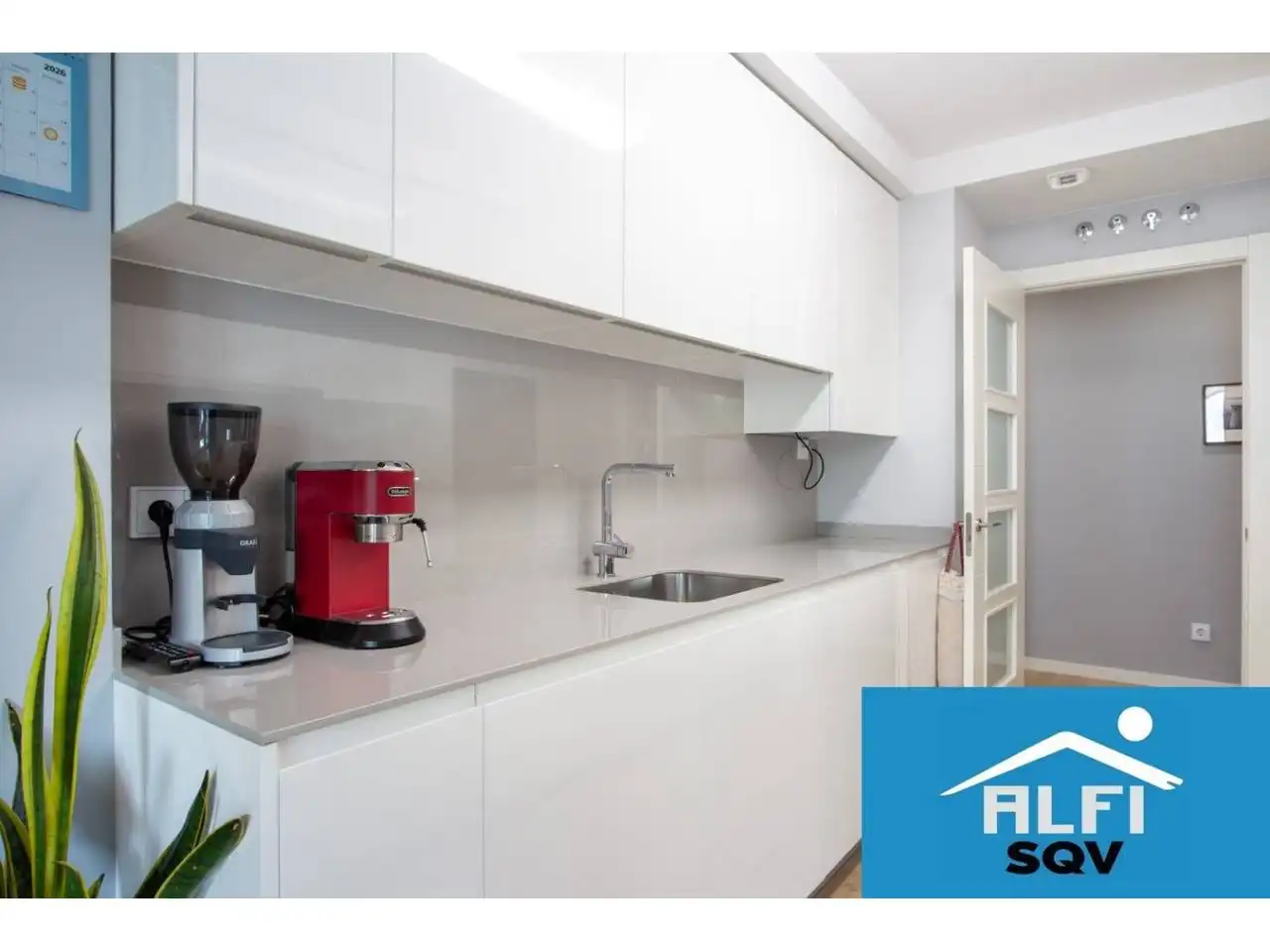 Kitchen of Flat for sale in Sant Cugat del Vallès  with Air Conditioner, Heating and Terrace