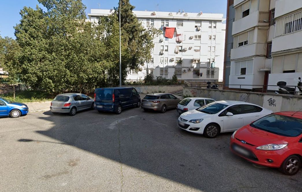 Aparcament de Pis en venda en  Sevilla Capital amb Terrassa