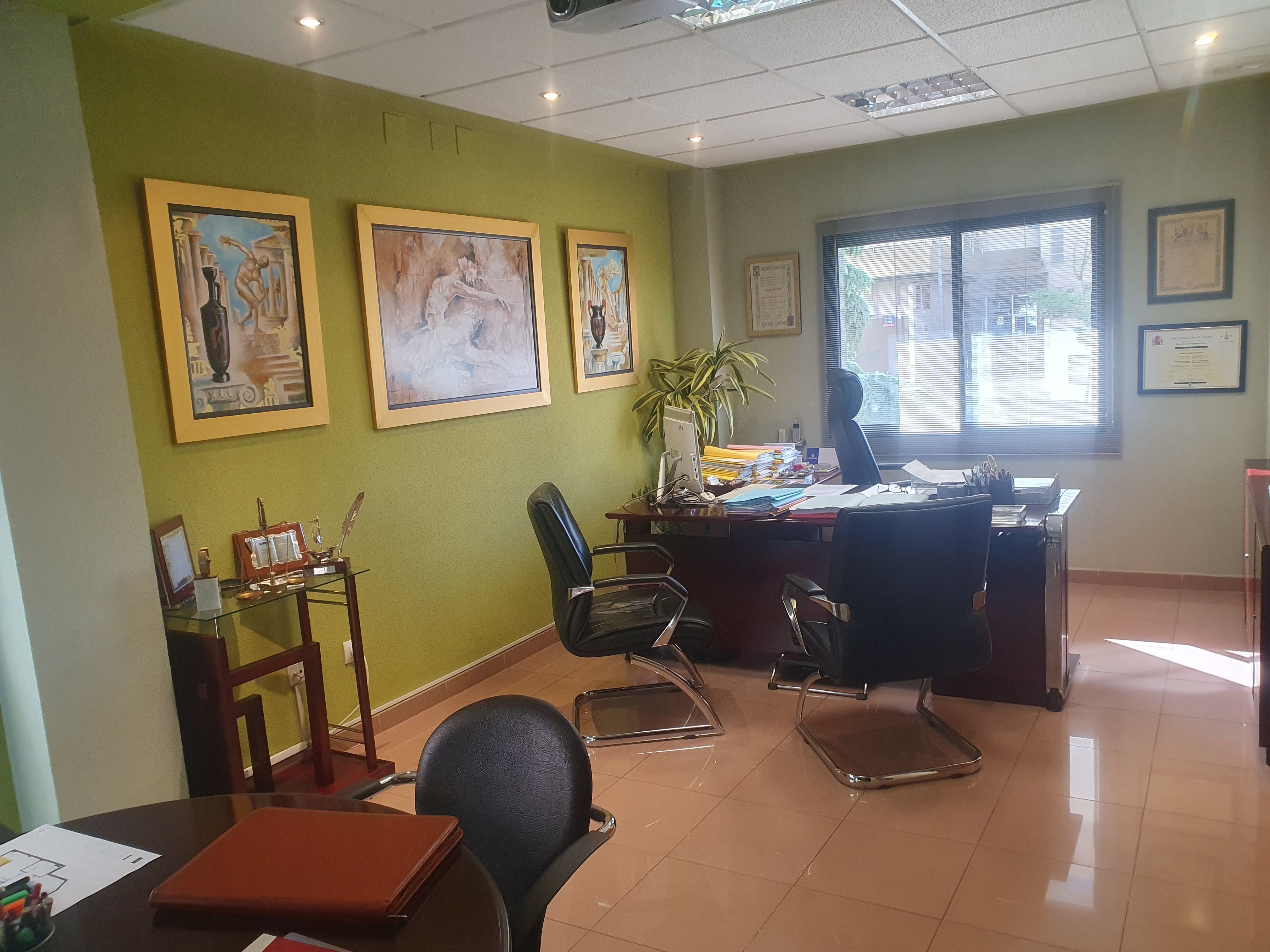 Oficina en venta en Calle Viena, Ruta de la Plata