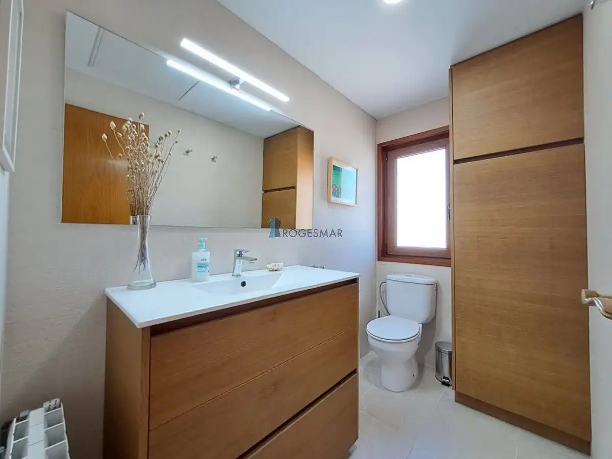 Villa mit Pool zum Verkauf in Avinguda dels Pins, imagen 16