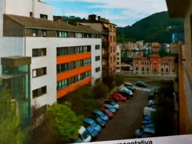 Vista exterior de Dúplex en venda en Donostia - San Sebastián 