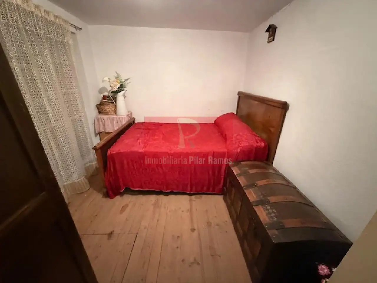 Dormitori de Casa o xalet en venda en Santa Marina del Rey amb Calefacció, Jardí privat i Traster