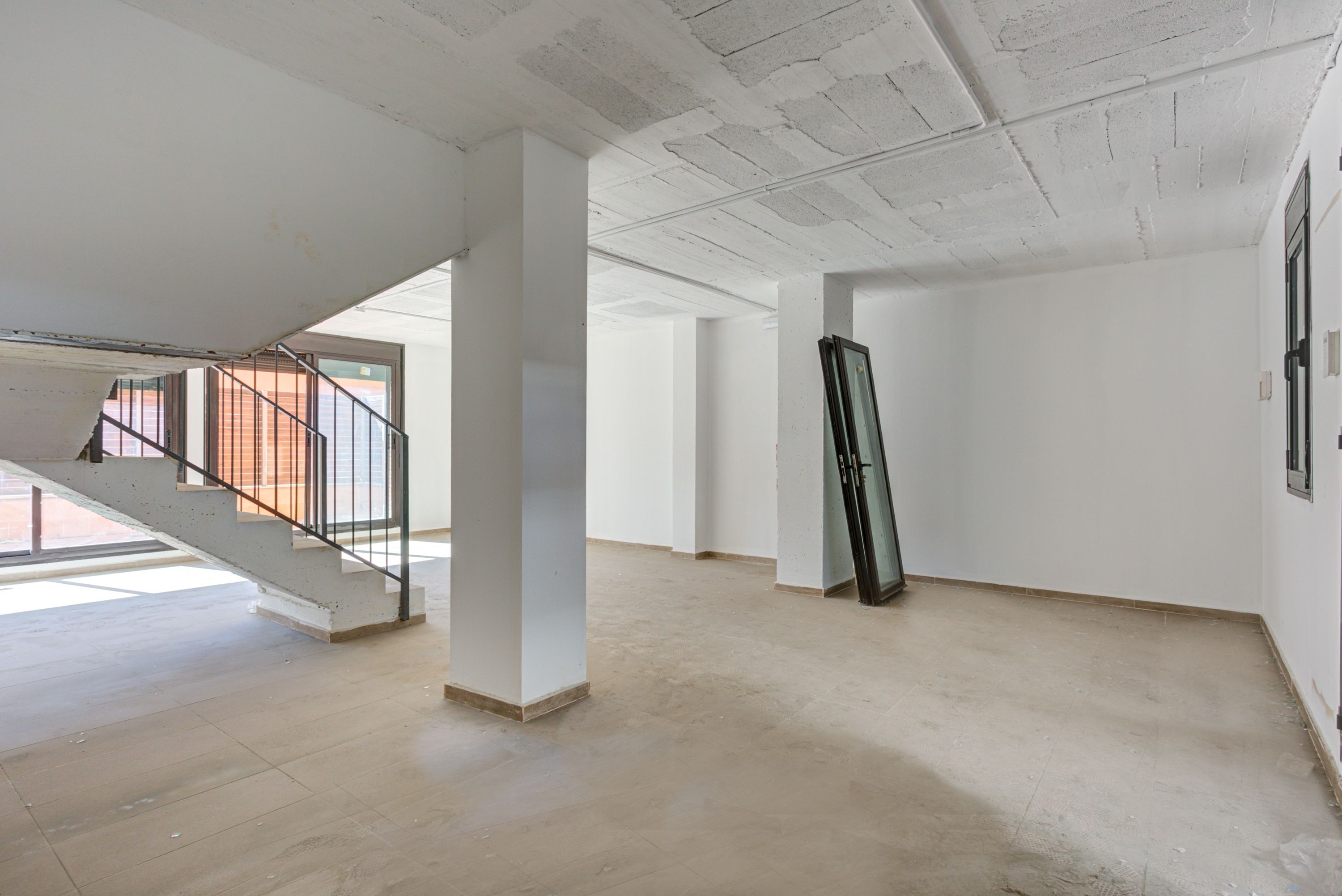 Premises for sale in Sabadell  with Terrace