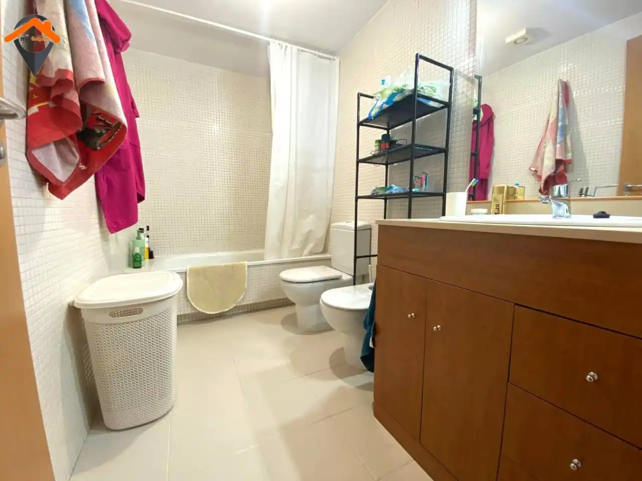 Baño de Piso en venta en Sabadell con Calefacción