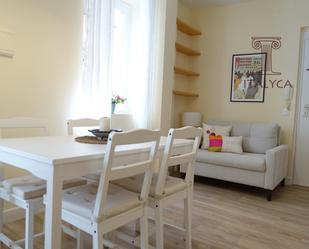Sala d'estar de Pis de lloguer en  Sevilla Capital amb Aire condicionat i Calefacció