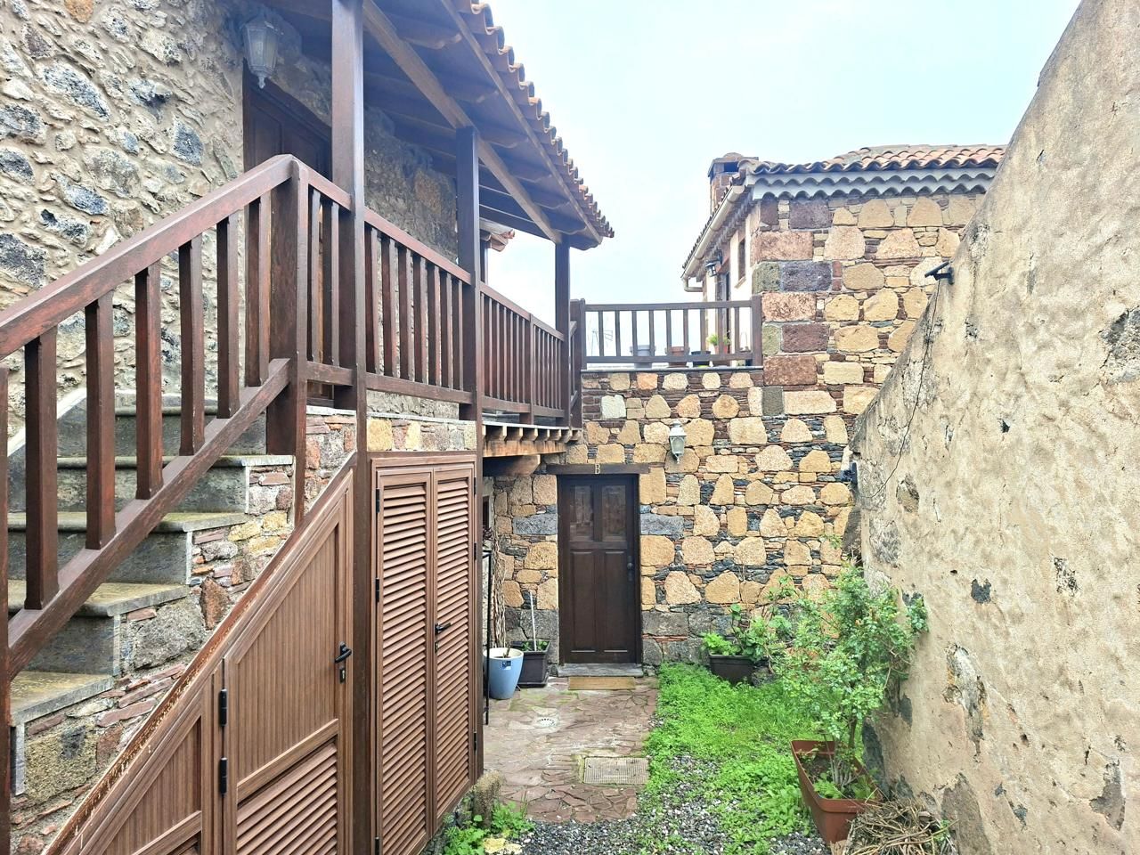 Vista exterior de Casa o xalet en venda en Adeje amb Terrassa i Moblat