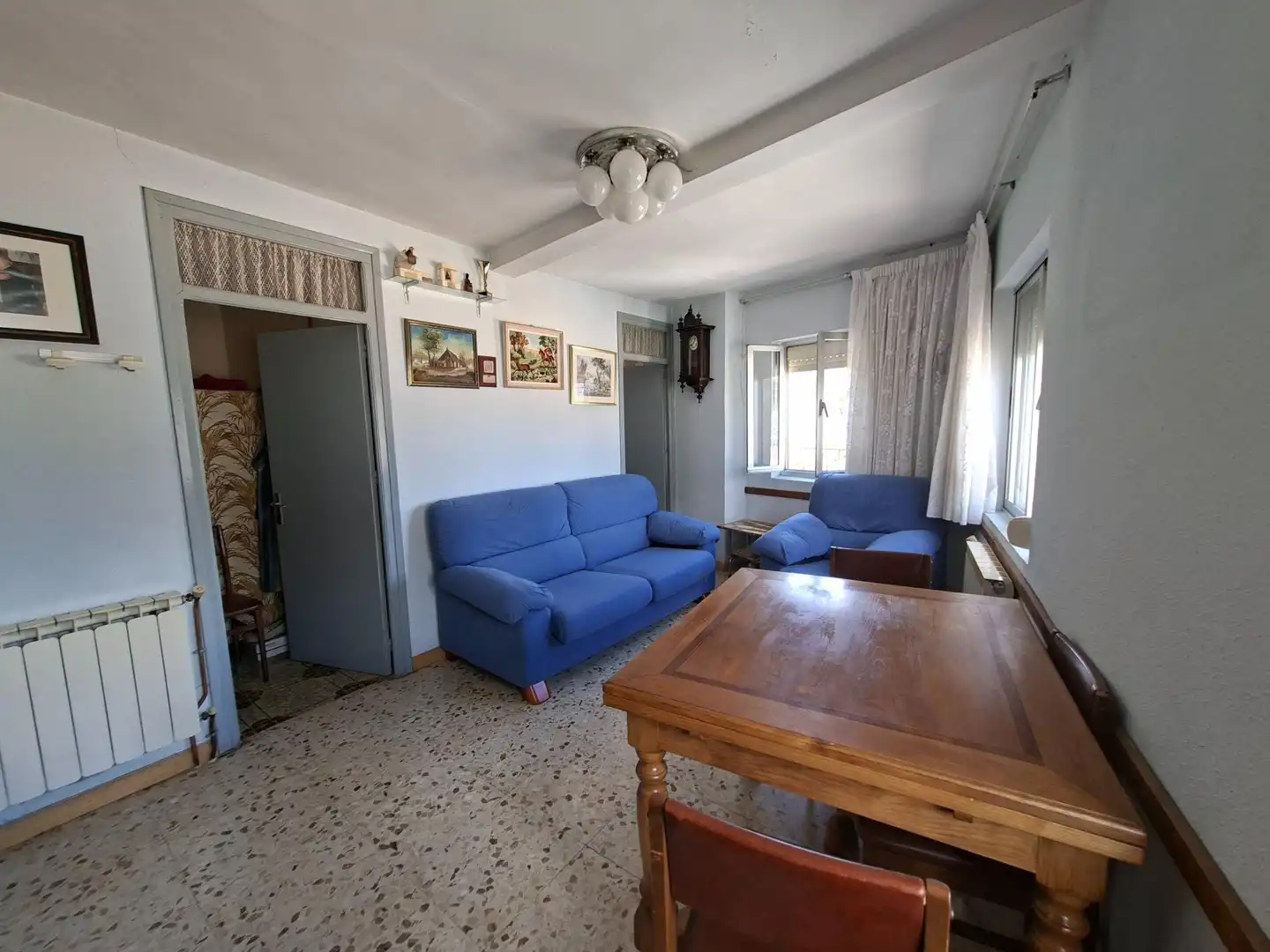 Sala de estar de Casa adosada en venta en Carucedo con Calefacción