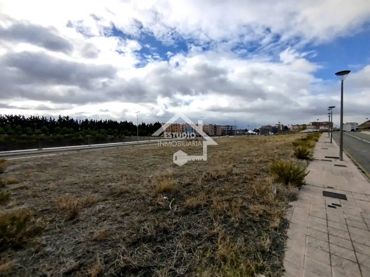 Residential land for sale in Calle Eliseo Sainz Ripa, imagen 20