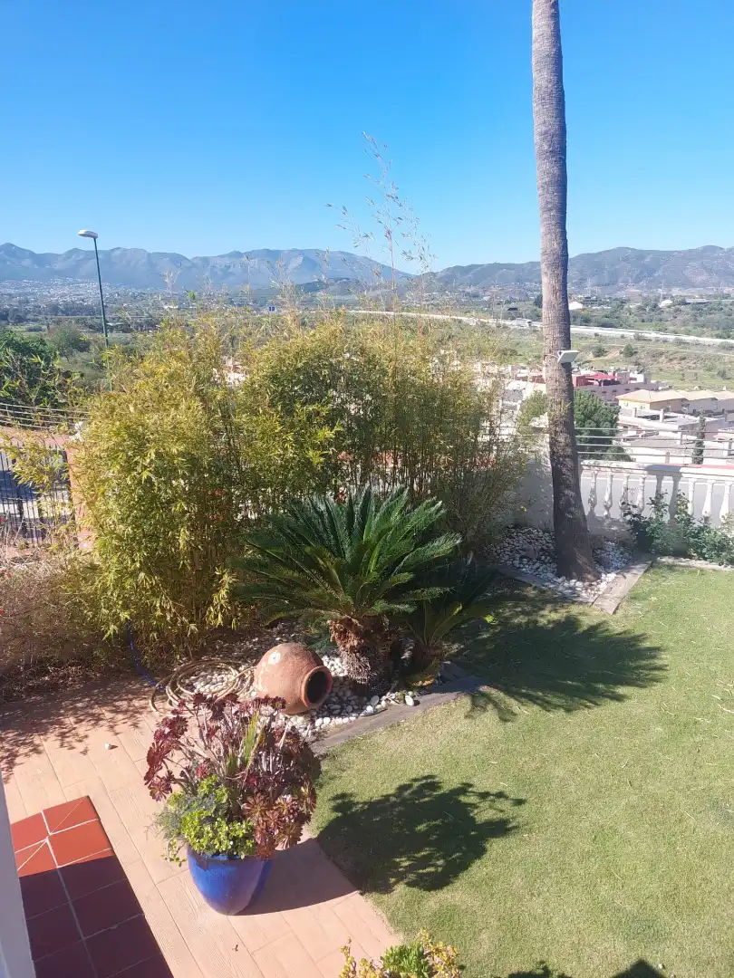Jardín de Casa o chalet en venta en Málaga con Aire acondicionado, Jardín privado y Piscina