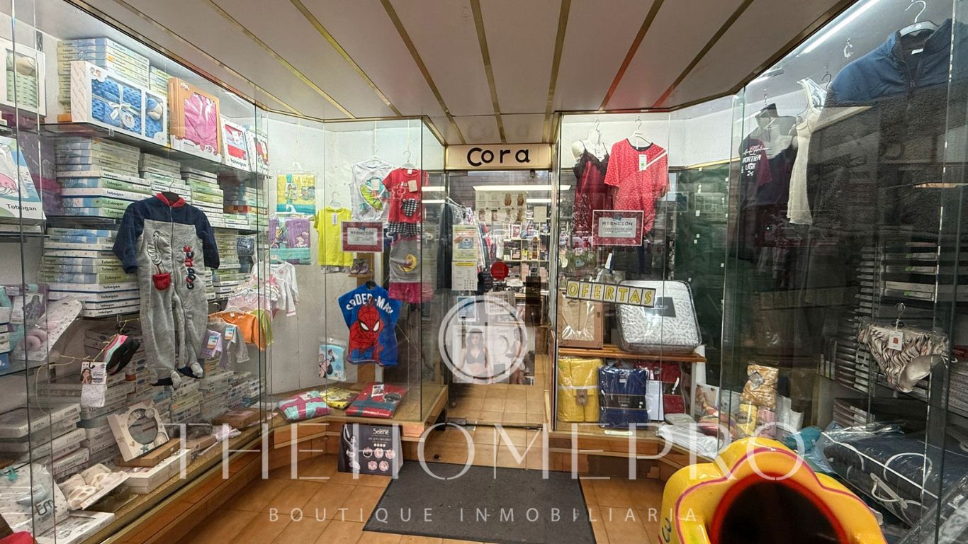 Premises to rent in  Barcelona Capital  with Furnished and Alarm