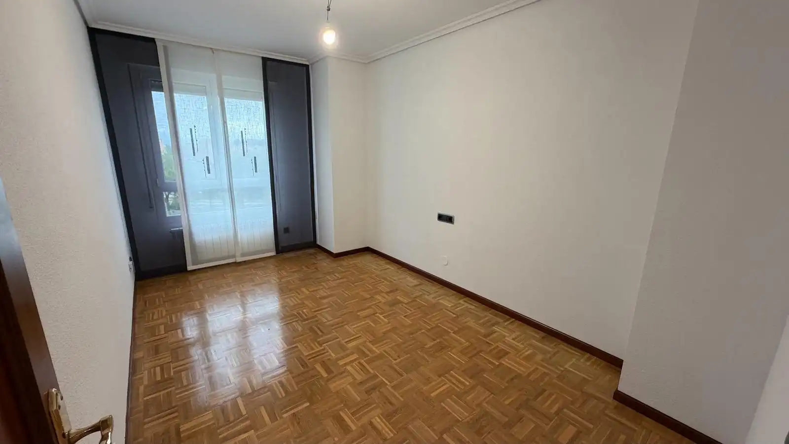 Bedroom of Flat for sale in Vitoria - Gasteiz  with Heating, Terrace and Storage room