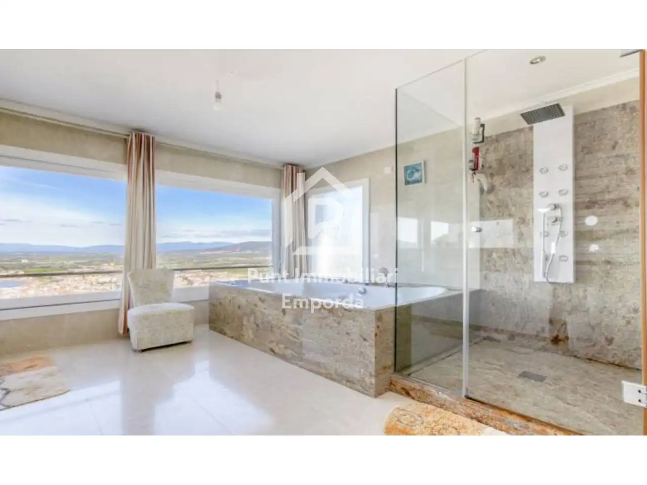 Casa con piscina en venta en Ramon Llull, imagen 27