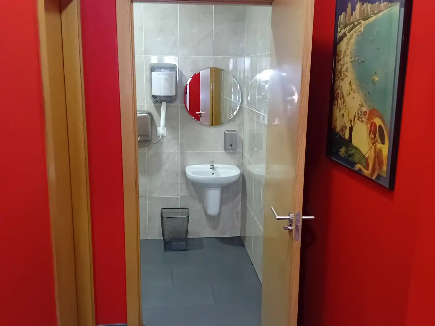Bathroom of Commercial properties for sale in Estepona  with Terrace and Furnished