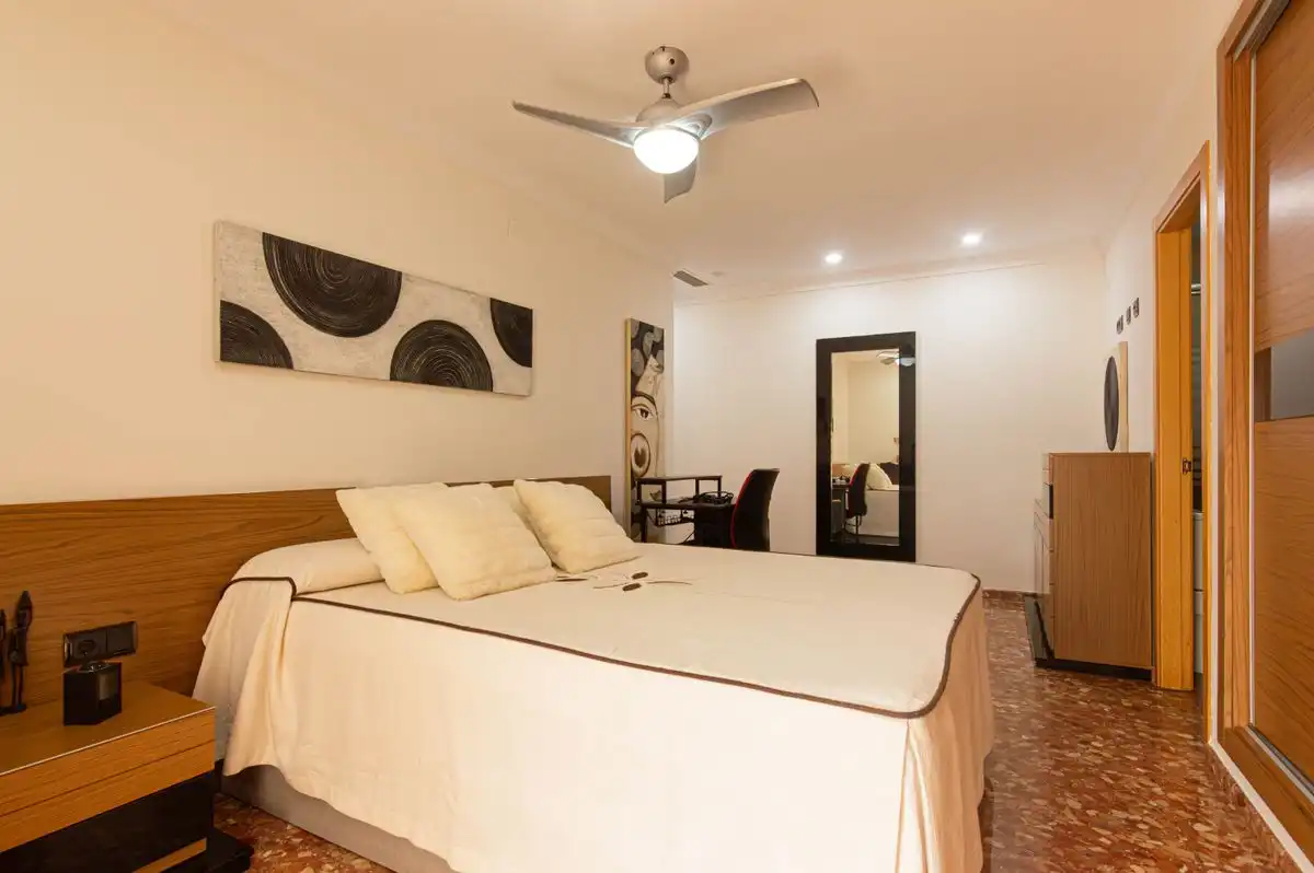 Attic for sale in Alberic