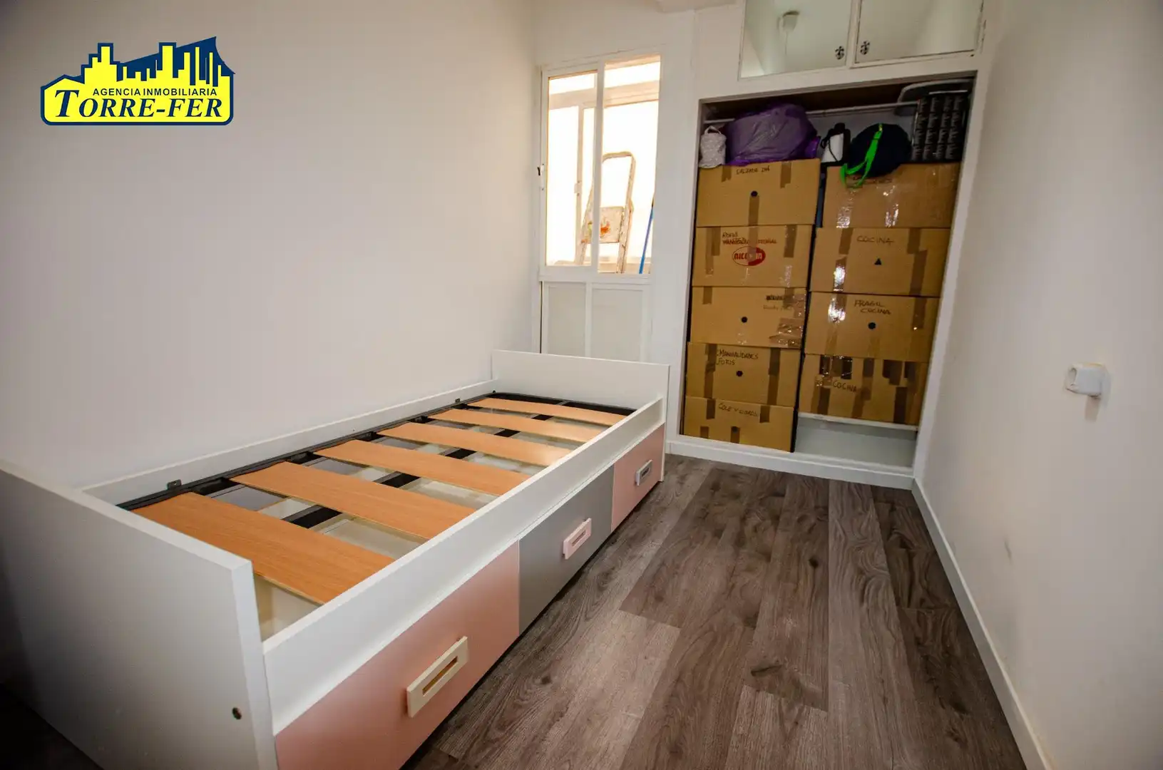 Dormitori de Pis en venda en Almería