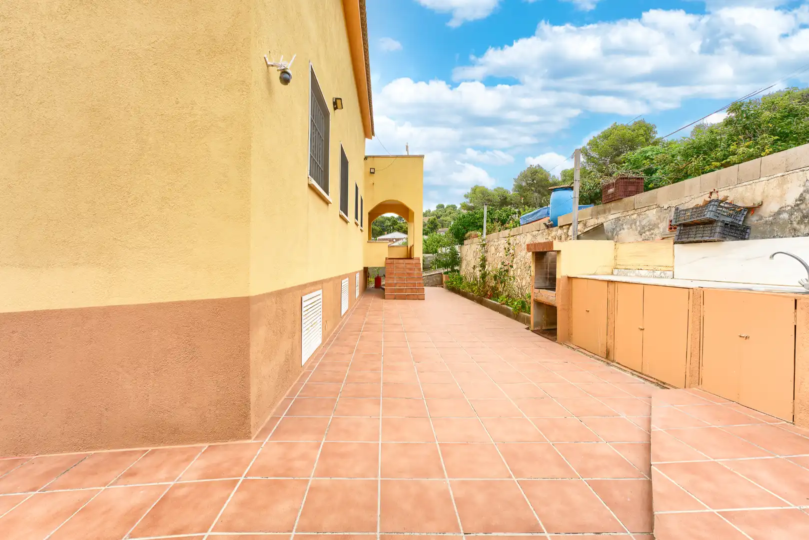 Terrassa de Casa o xalet en venda en Castellet i la Gornal amb Jardí privat, Terrassa i Moblat
