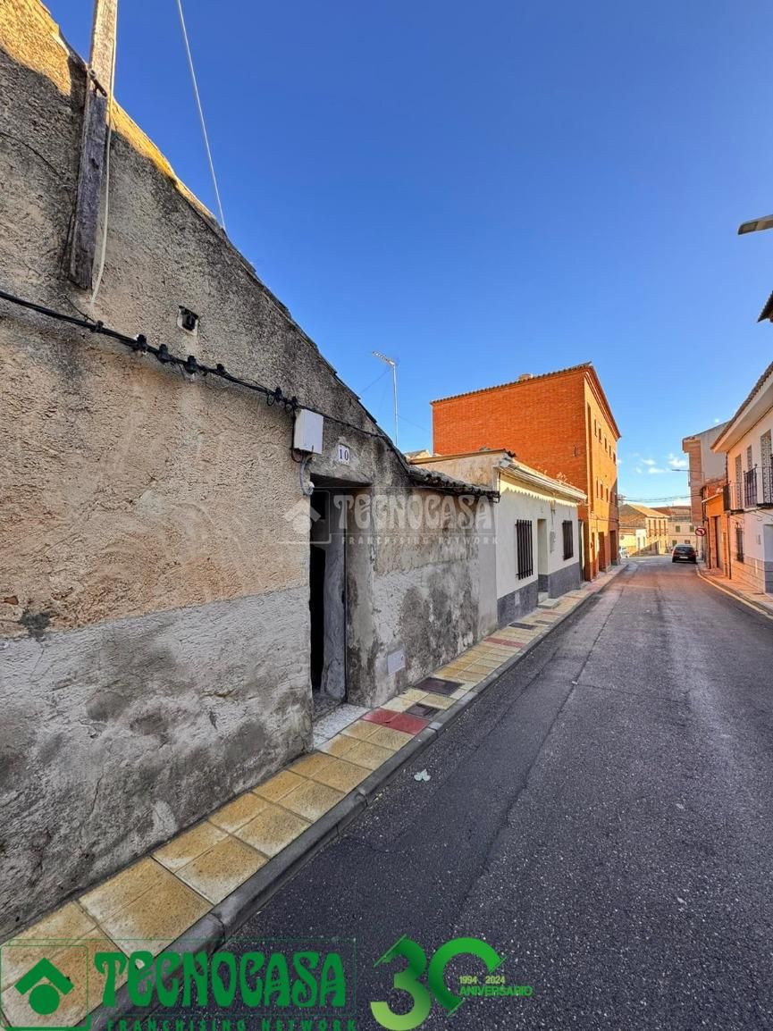 Vista exterior de Casa o xalet en venda en Los Navalmorales