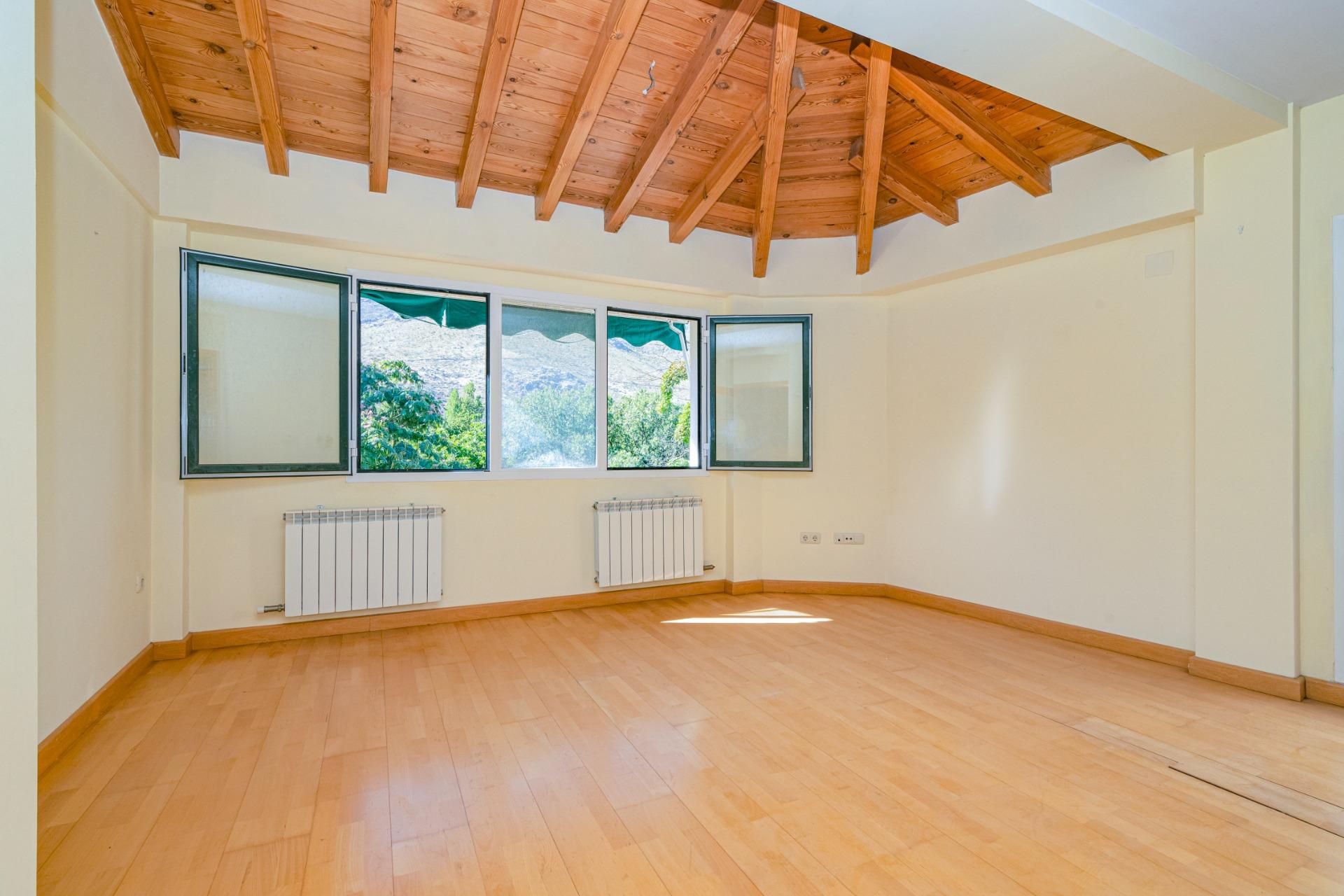 Sala d'estar de Pis en venda en Atarfe amb Calefacció, Jardí privat i Terrassa