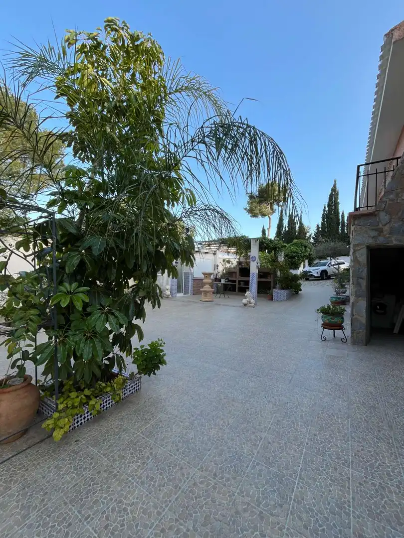 Vista exterior de Casa o chalet en venta en Torrevieja con Aire acondicionado, Trastero y Piscina