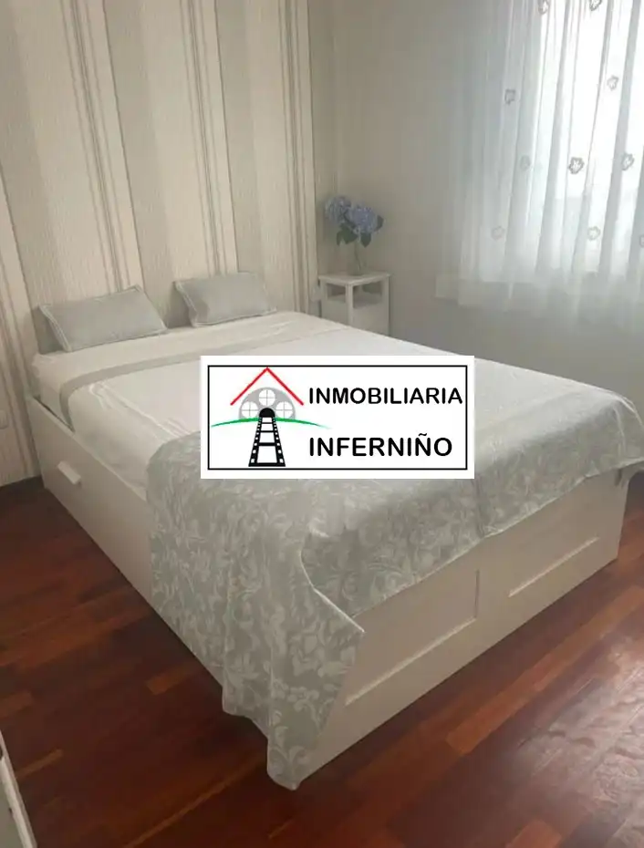 Habitación de Piso de alquiler en Ferrol con Calefacción