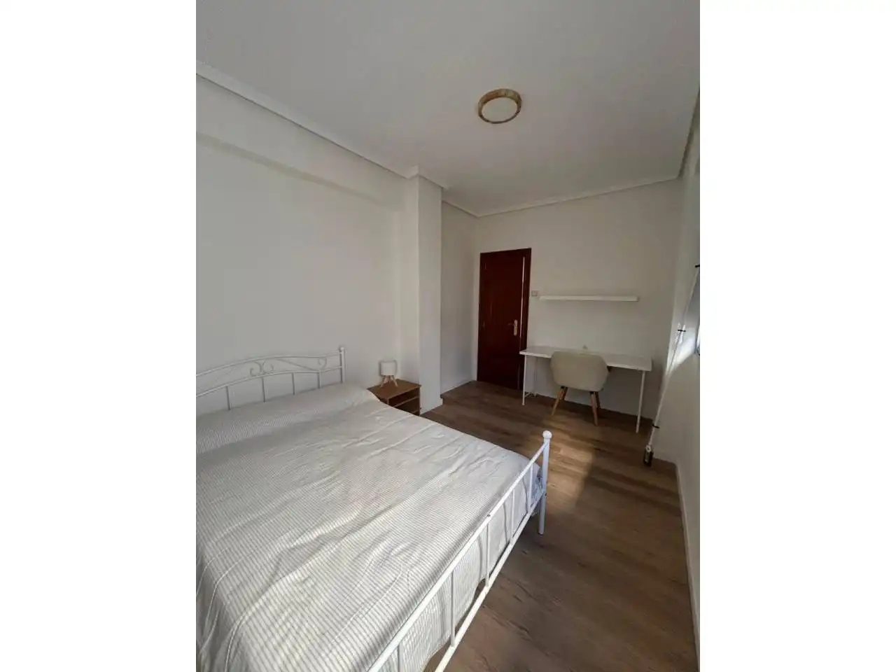 Bedroom of Flat for rent in Valencia  with Air Conditioner, Parquet flooring and Storage room