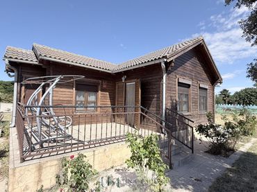 Casa rustica con piscina in vendita a PETUNIAS