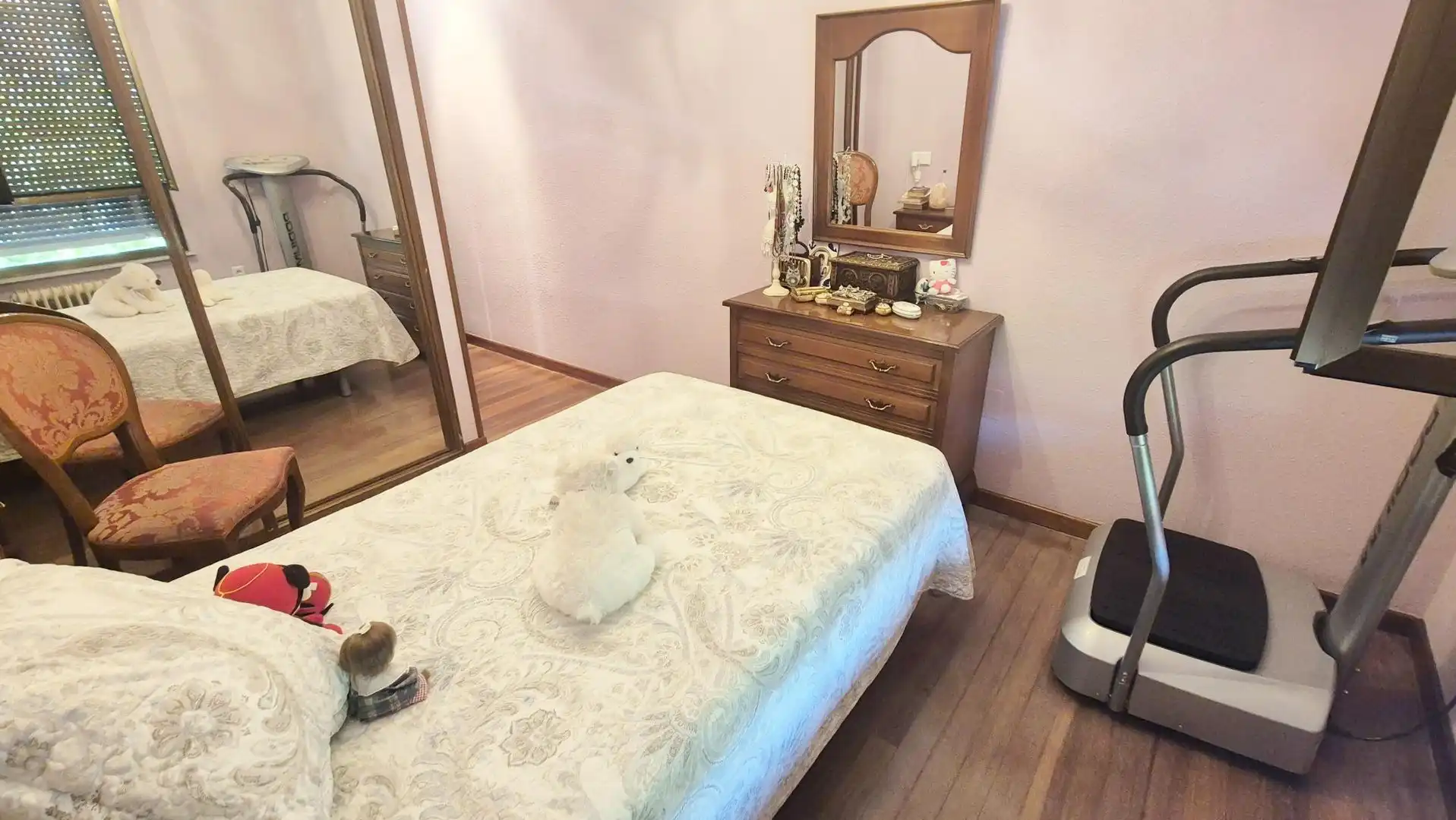 Dormitori de Pis en venda en San José - Parador - Zurguén