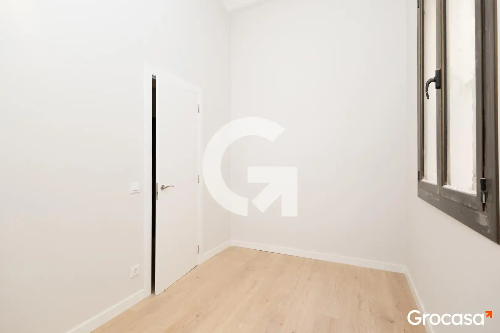 Piso en venta en CL SANT PERE MITJA, Sant Pere, Sta. Caterina i la Ribera