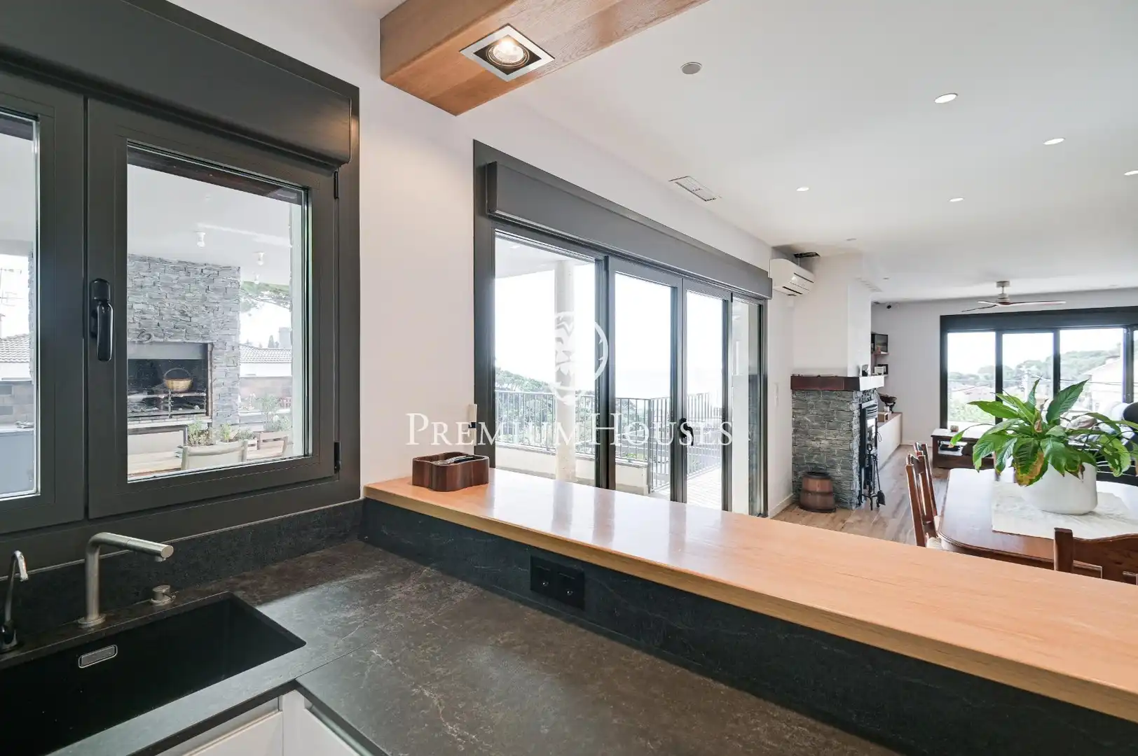 House with terrace for sale in Caldes d'Estrac, imagen 7
