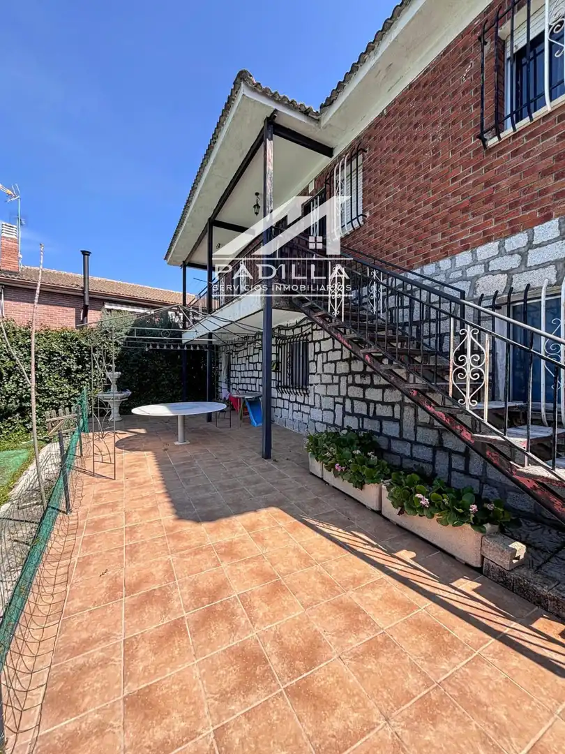 Jardín de Casa o chalet en venta en Santa Cruz del Retamar con Aire acondicionado, Calefacción y Terraza