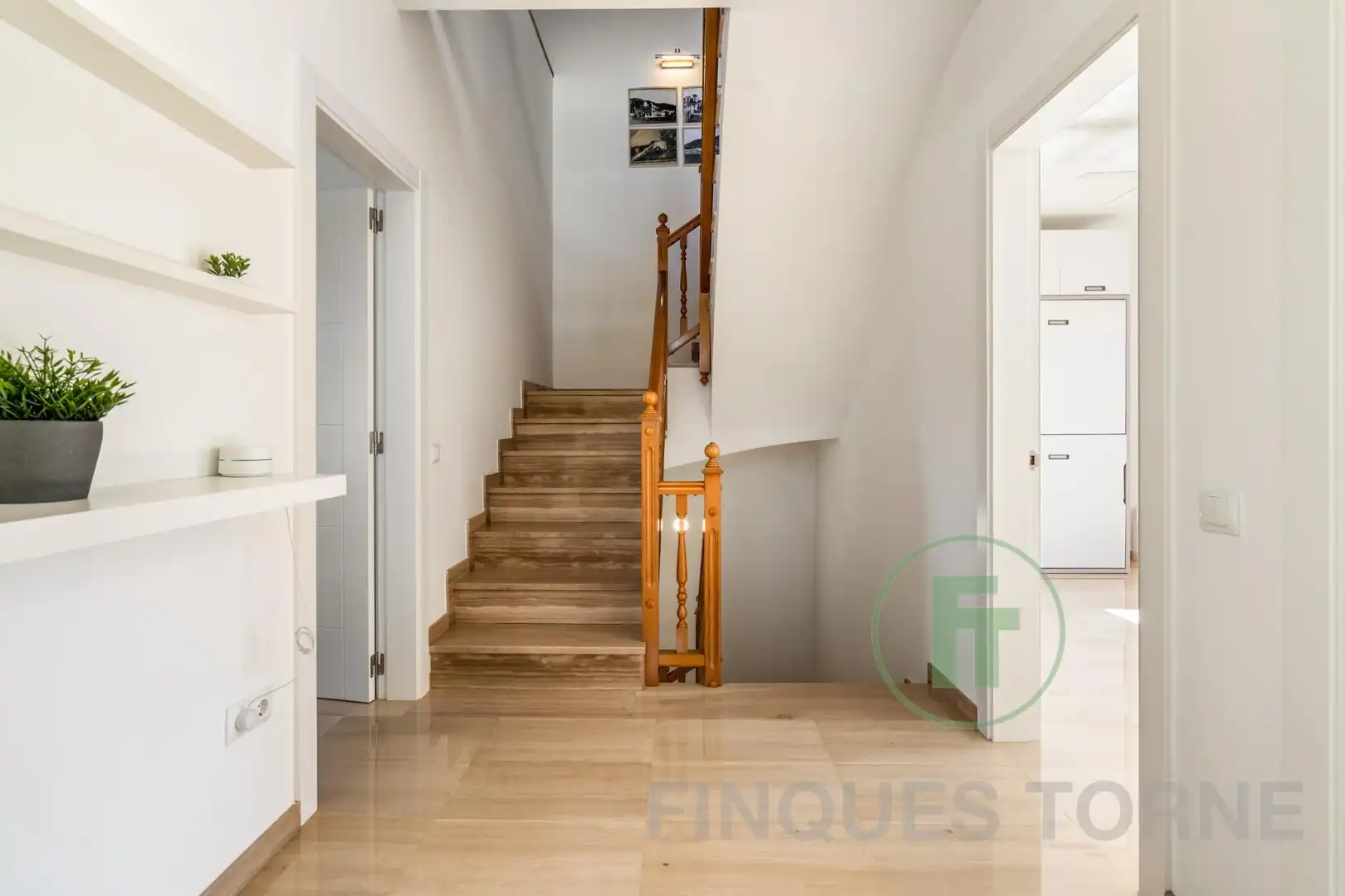 Casa o xalet en venda en Montcada i Reixac amb Aire condicionat, Jardí privat i Parquet