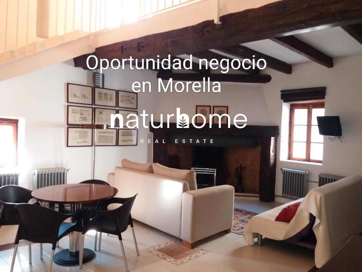 Sala d'estar de Edifici en venda en Morella amb Alarma