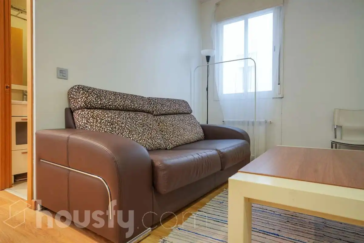 Living room of Flat for sale in Madrid  with Heating
