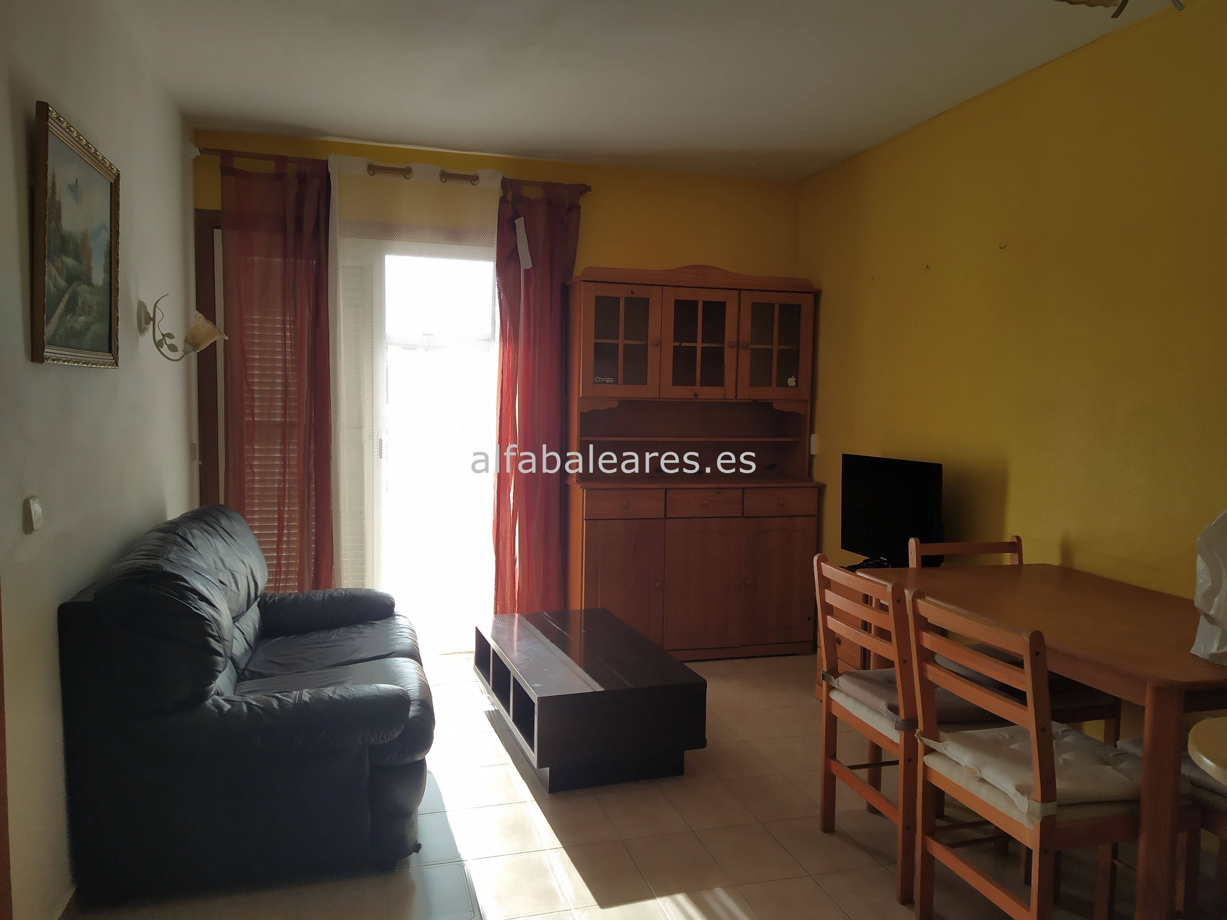 Dormitori de Apartament en venda en Muro amb Terrassa, Moblat i Rentadora