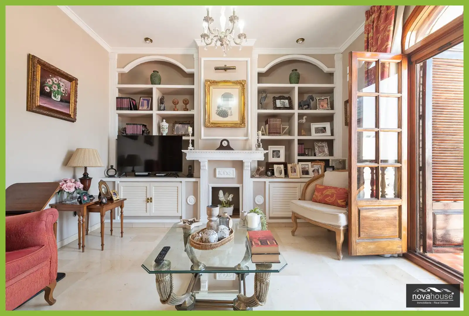 Sala de estar de Casa o chalet en venta en Málaga con Aire acondicionado, Terraza y Trastero