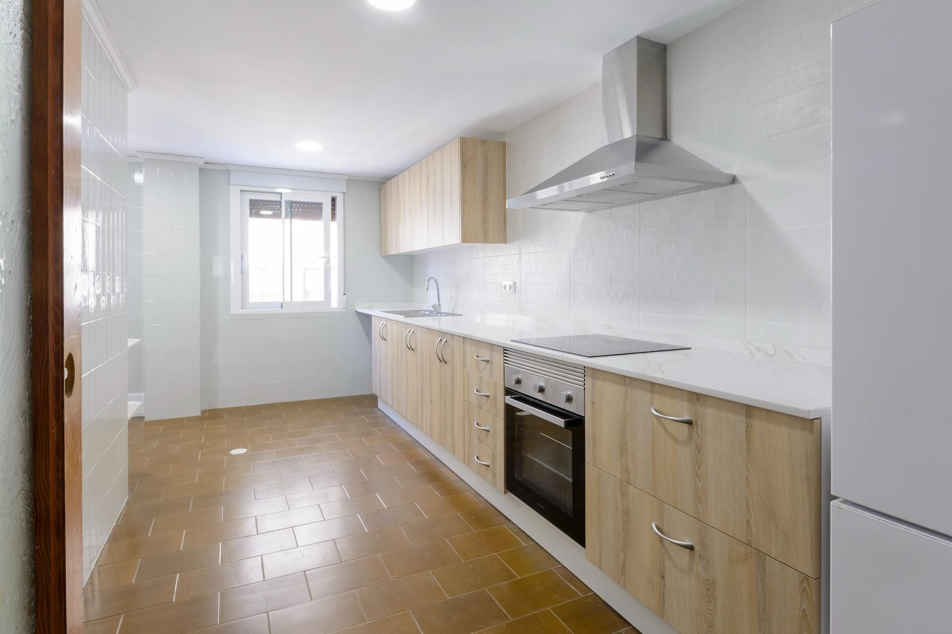 Cocina de Piso en venta en Gandia con Terraza y Balcón