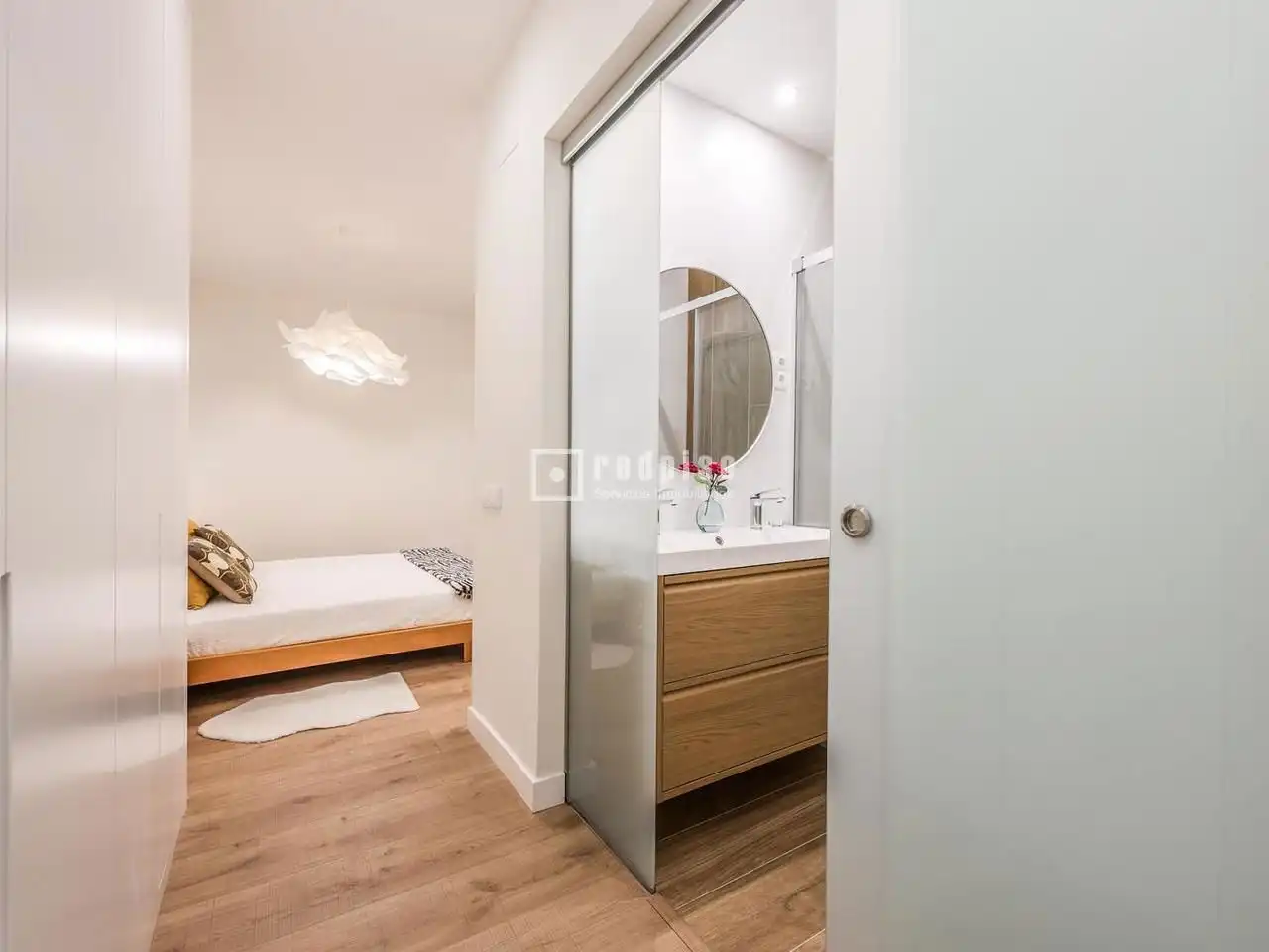 Bedroom of Flat for sale in Madrid  with Air Conditioner, Heating and Terrace
