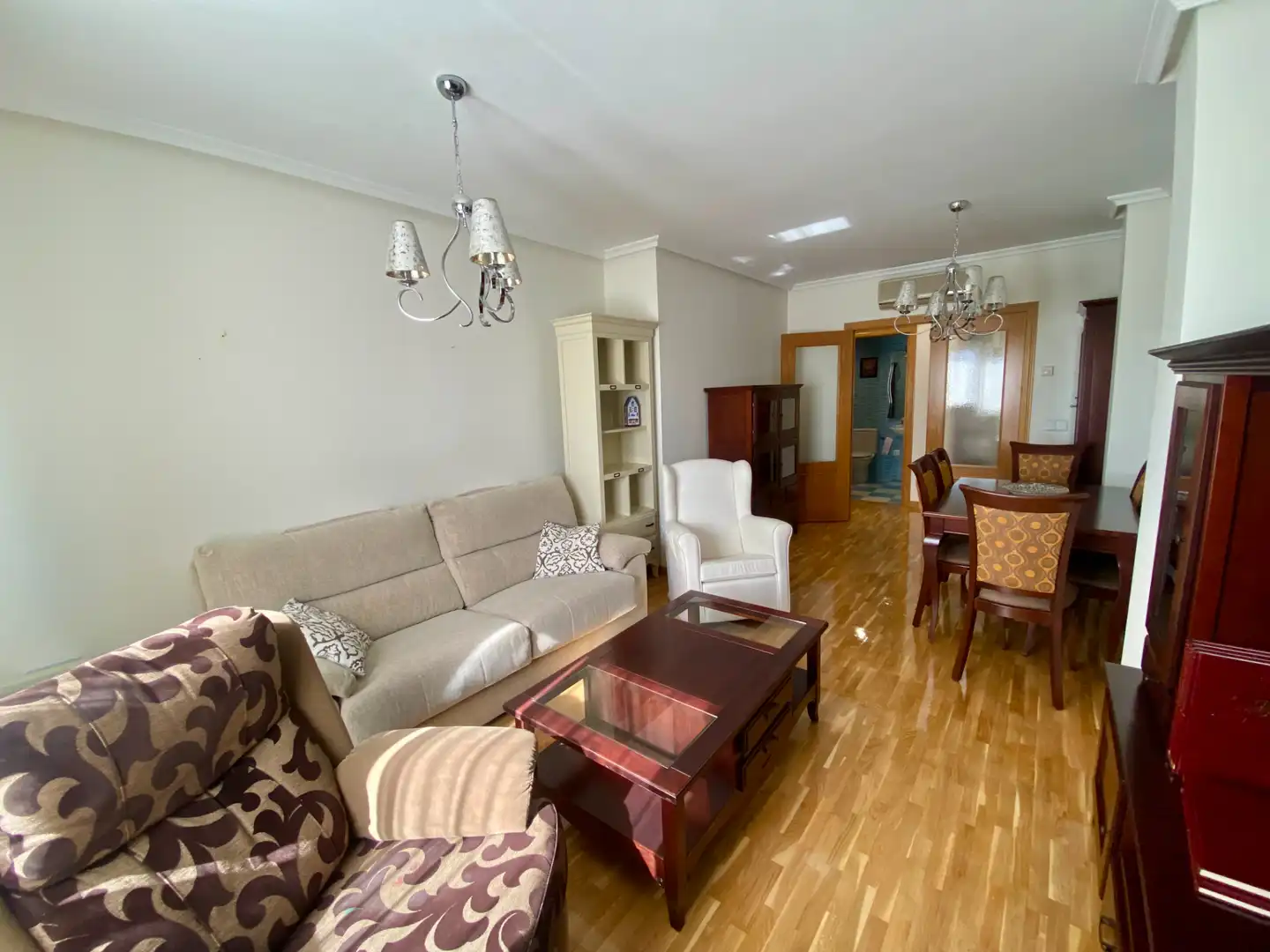 Sala d'estar de Pis en venda en Ciudad Real amb Aire condicionat, Calefacció i Parquet