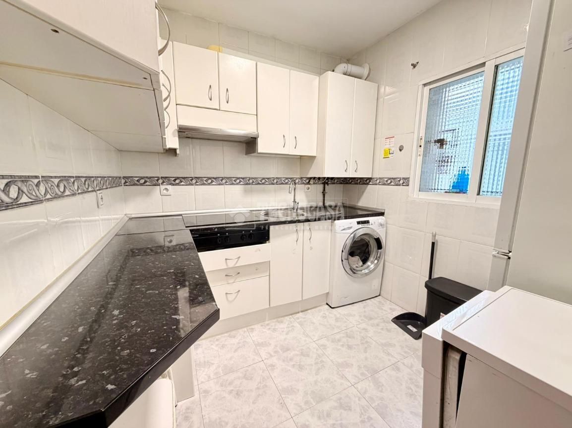 Cuina de Pis en venda en Leganés amb Aire condicionat, Calefacció i Terrassa