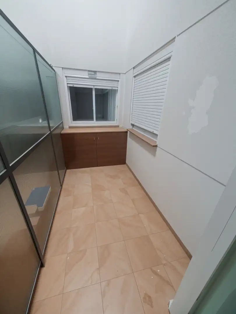 Cocina de Piso en venta en Sabadell con Calefacción, Parquet y Horno