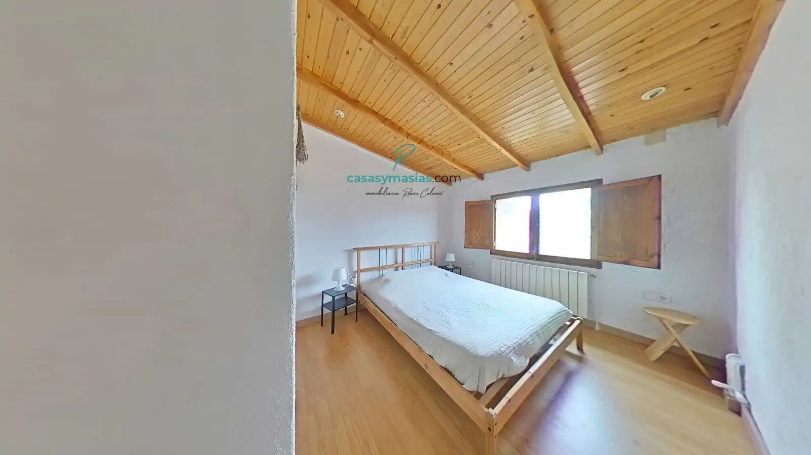 Dormitori de Finca rústica en venda en Sant Martí Sarroca amb Calefacció, Jardí privat i Parquet