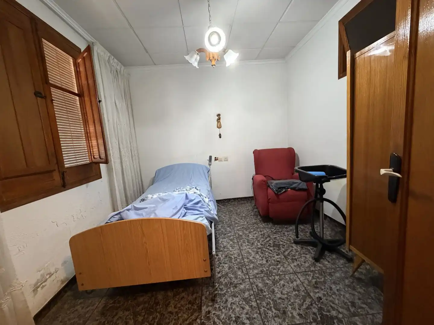 Dormitori de Casa o xalet en venda en Orihuela amb Aire condicionat i Terrassa