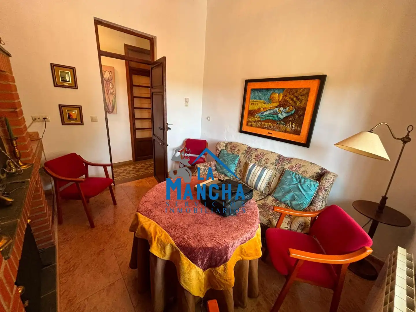 Sala de estar de Casa o chalet en venta en Hoya-Gonzalo con Calefacción, Jardín privado y Amueblado