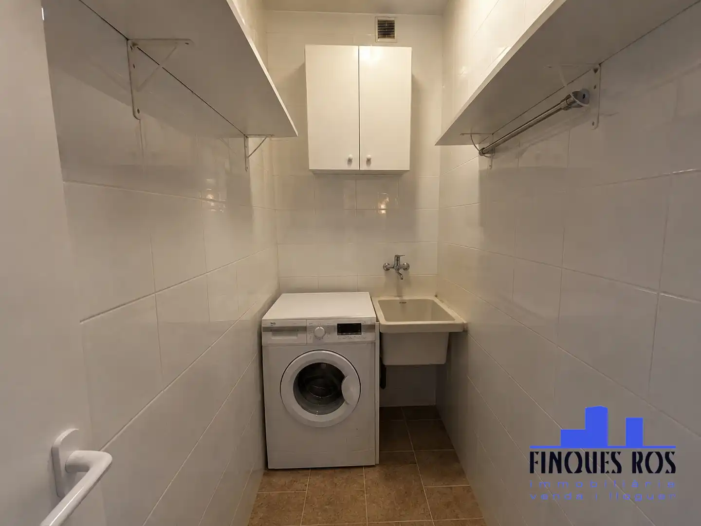 Baño de Piso en venta en Vinaròs con Aire acondicionado, Calefacción y Terraza