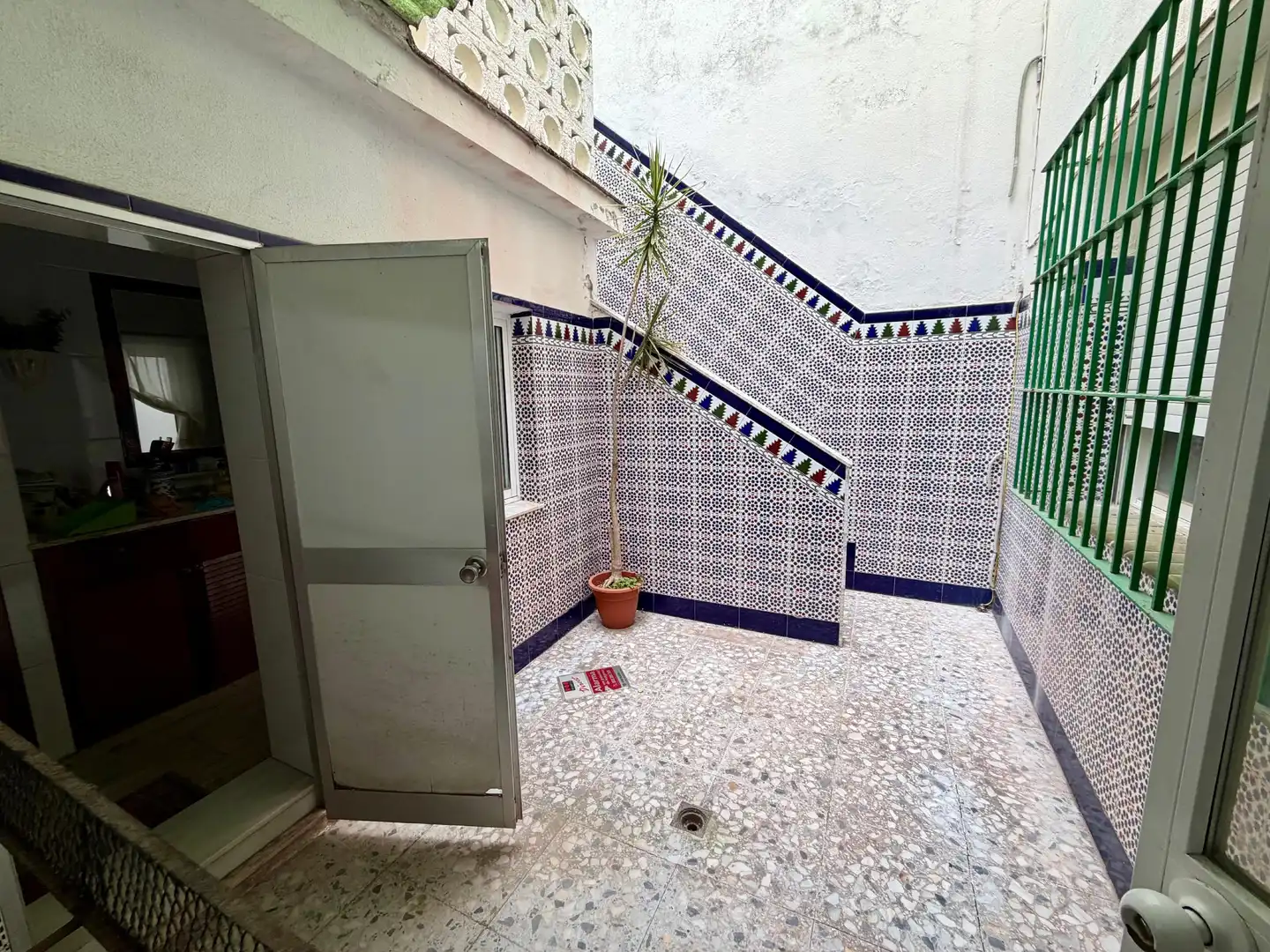 Balcony of Detached homes for sale in Cádiz  with Air Conditioner and Terrace