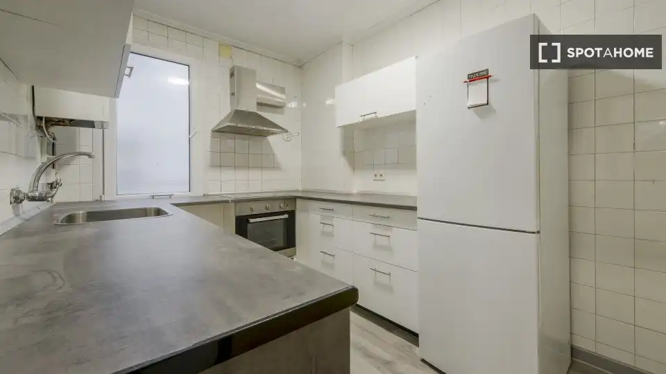 Room in Ciudad Jardín