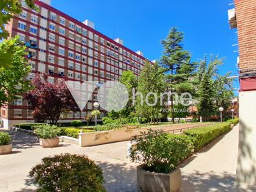 Piso con ascensor en venta en Calle de la Cruz del Sur