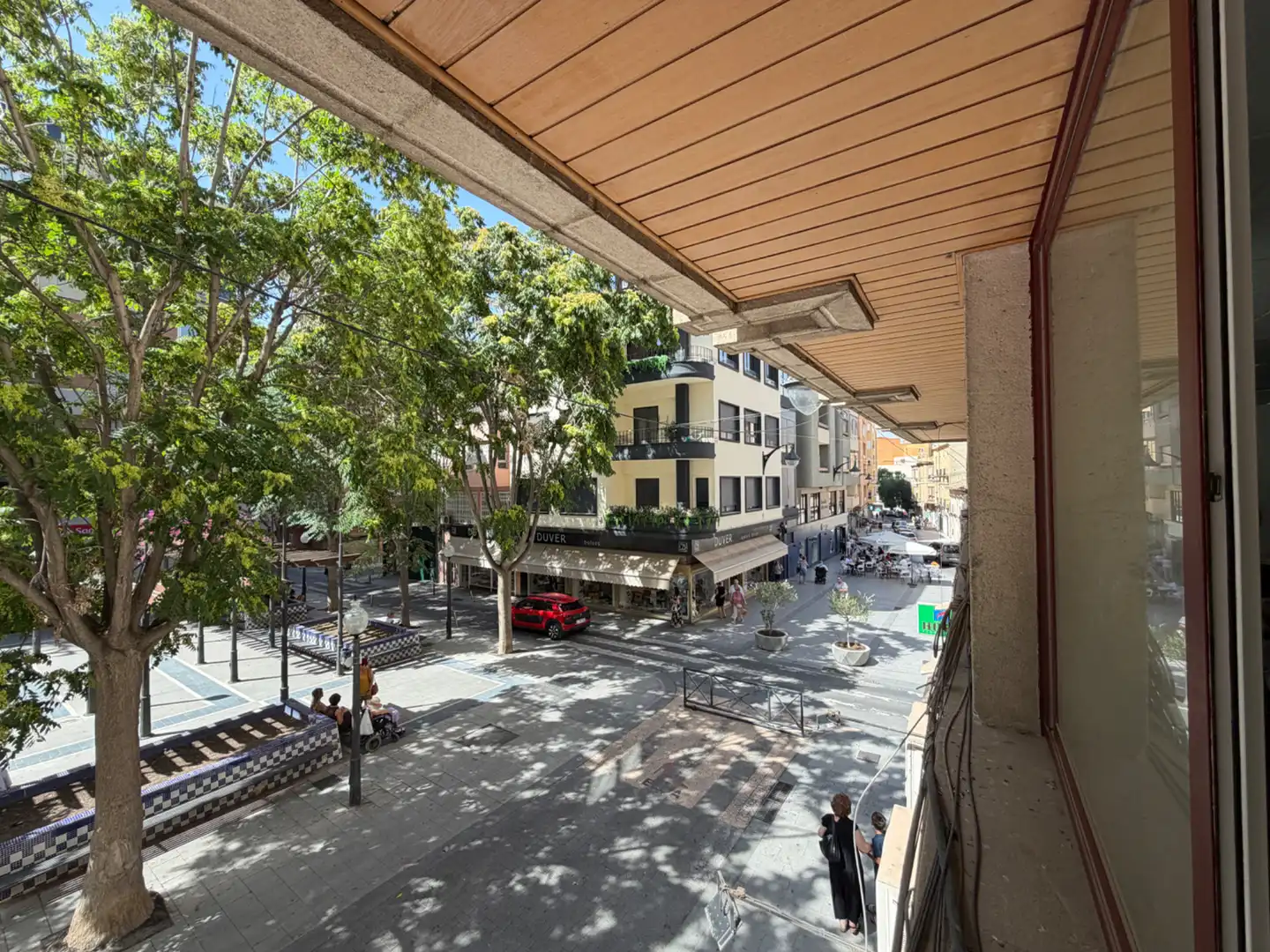 Vista exterior de Oficina de alquiler en Elda con Aire acondicionado, Calefacción y Amueblado