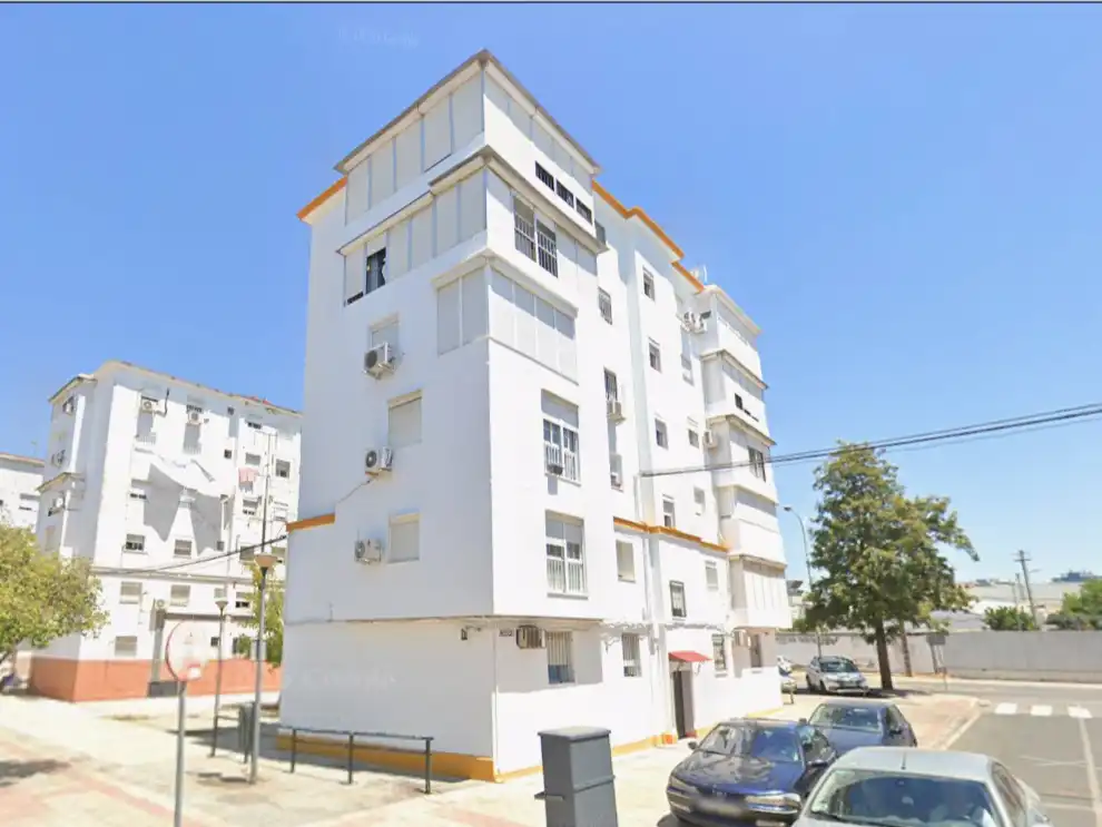 Vista exterior de Piso en venta en Sevilla